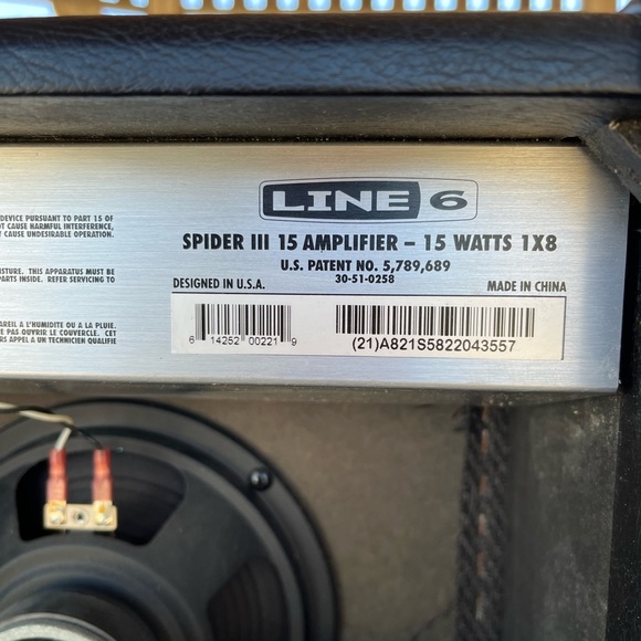 LINE 6 AMP, SPIDER CUSTOM DESIGN 15 watts, 8” speakers - Picture 10 of 12
